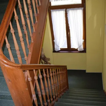 Felsen Appartement *